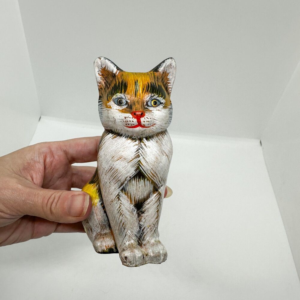 Vintage Hand Painted Pop Art Cat Sitting Figurine